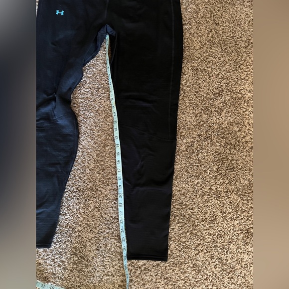 Under Armour 2.0 Women's Large Fitted Black Pants - Picture 4 of 6